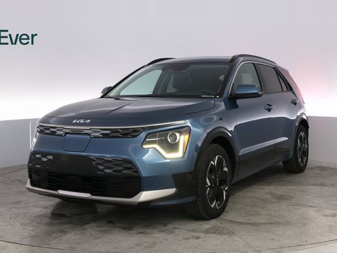 Used 2024 Kia Niro Wind image 2