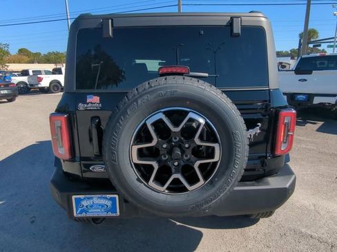 New 2025 Ford Bronco Outer Banks image 6