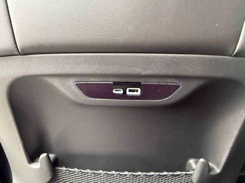 New 2026 Chrysler Pacifica Select FWD image 40