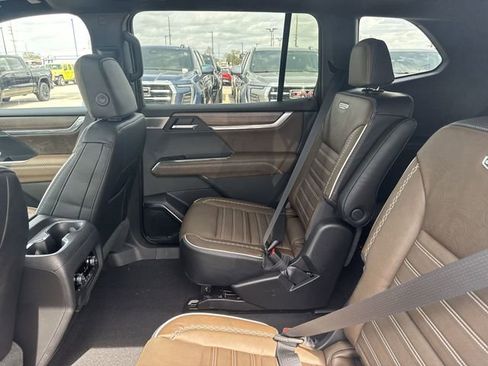 New 2026 GMC Acadia Denali Ultimate image 23