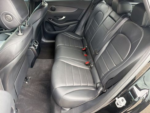 Certified 2022 Mercedes-Benz GLC 300 image 23