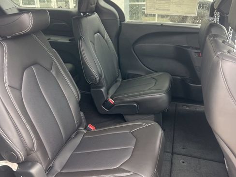 New 2025 Chrysler Voyager LX FWD image 11