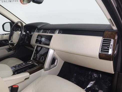 Used 2020 Land Rover Range Rover HSE image 45