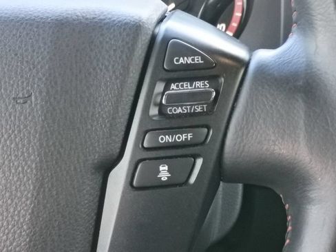 Used 2023 Nissan Titan PRO-4X w/ Pro-4x Convenience Package AWD/4WD image 31