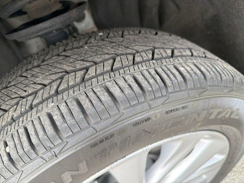 Used 2025 Buick Enclave Preferred w/ Trailering Package, 5000 lbs. image 26