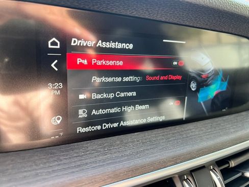 Used 2023 Alfa Romeo Stelvio Ti image 45