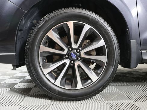 Used 2018 Subaru Forester 2.0XT Touring AWD/4WD image 9