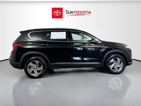 Used 2023 Hyundai Santa Fe SEL FWD image 2