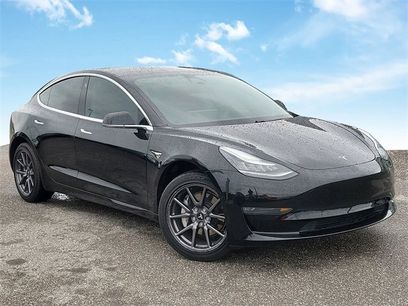 Used 2019 Tesla Model 3 Mid Range
