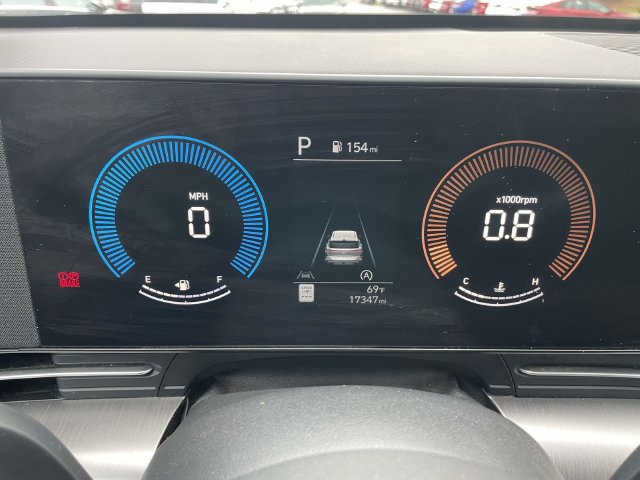 Certified 2024 Hyundai Kona SE FWD image 17