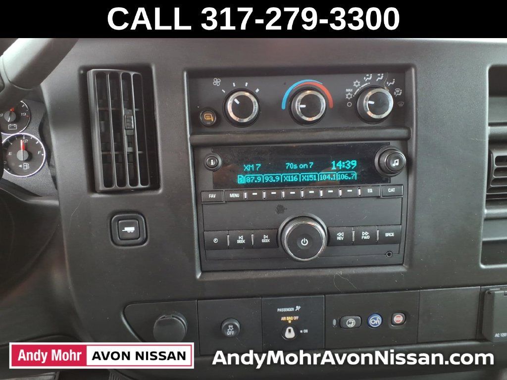 Used 2022 Chevrolet Express 3500 Extended w/ Driver Convenience Package RWD image 27