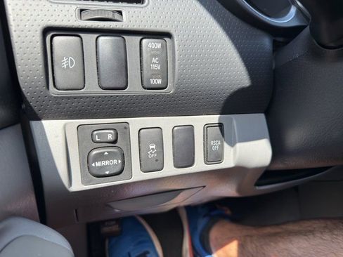 Used 2011 Toyota Tacoma 4x4 Double Cab image 26
