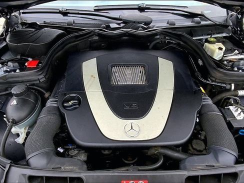 Used 2008 Mercedes-Benz C 300 Sedan image 30