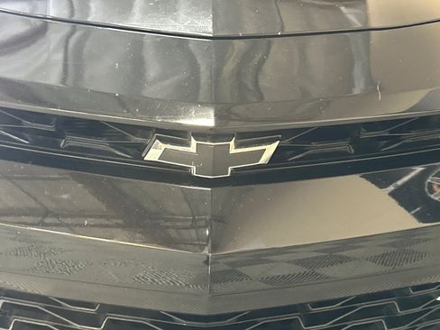 Used 2017 Chevrolet Camaro SS RWD image 44