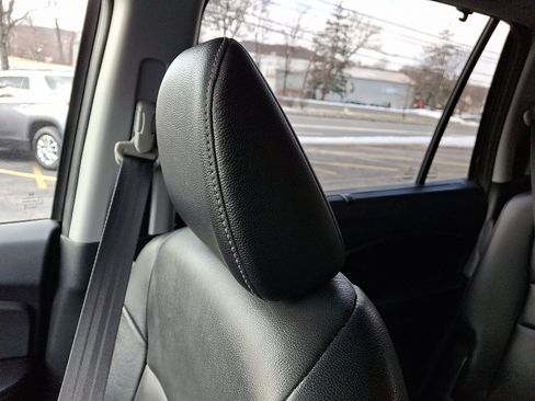 Certified 2018 Honda Pilot EX-L image 17