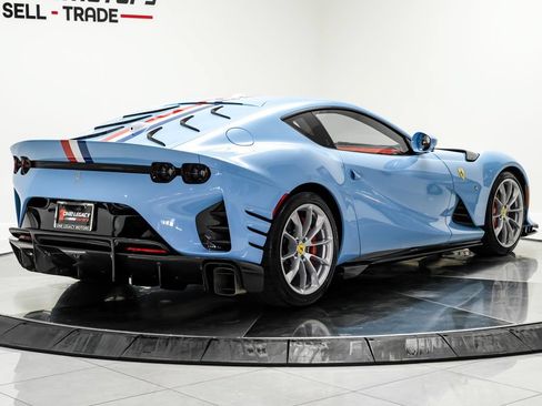 Used 2023 Ferrari 812 Competizione RWD image 9