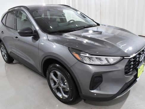 New 2026 Ford Escape ST-Line w/ Tech Pack #1 image 5