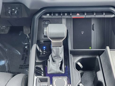 Used 2026 Toyota Sequoia Capstone image 28