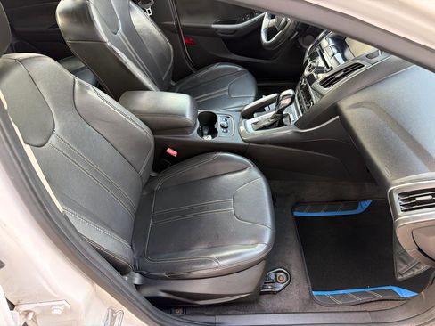 Used 2012 Ford Focus Titanium image 10