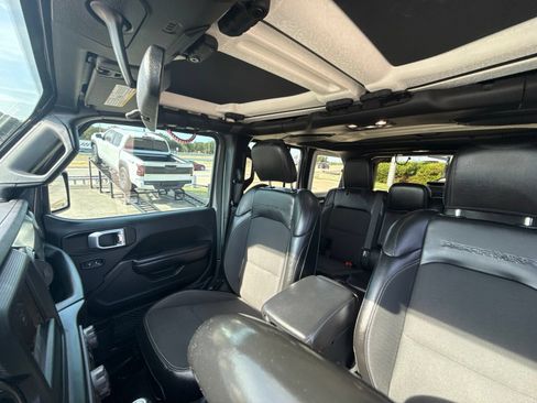 Used 2020 Jeep Wrangler Unlimited Sport AWD/4WD image 16