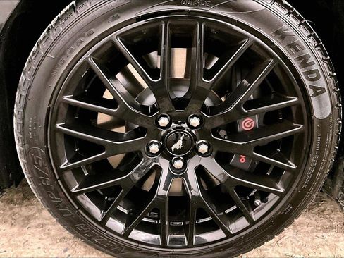 Used 2018 Ford Mustang GT Premium w/ GT Performance Package image 8