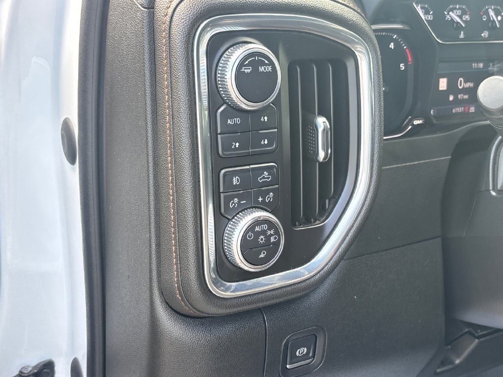 Used 2022 GMC Sierra 2500 AT4 w/ AT4 Preferred Package AWD/4WD image 31