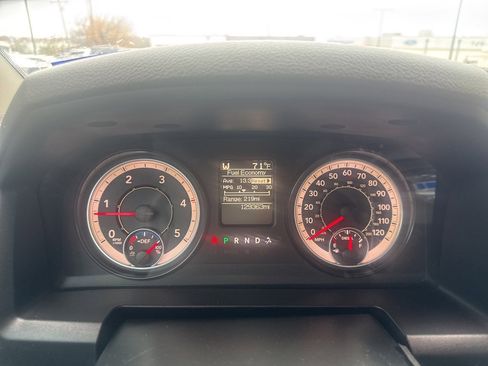 Used 2018 RAM 3500 Tradesman w/ Chrome Appearance Group image 8