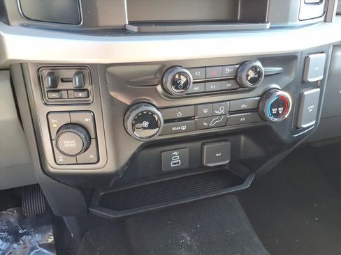 New 2026 Ford F350 XLT w/ 360-Degree Camera Package image 22