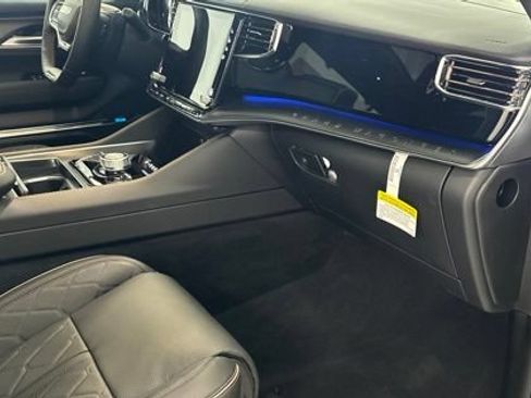 New 2026 Jeep Grand Wagoneer Summit AWD/4WD image 25