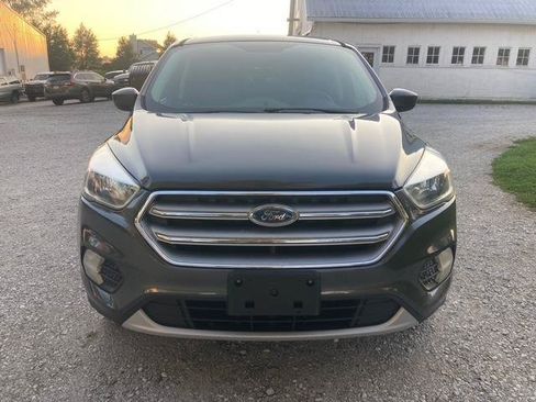 Used 2017 Ford Escape SE AWD/4WD image 3