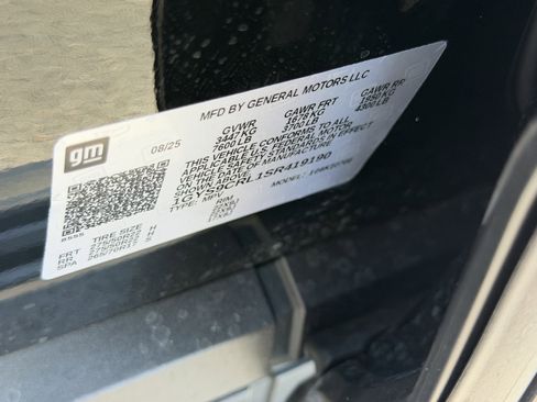 Certified 2025 Cadillac Escalade Premium Luxury w/ Touring Package image 35