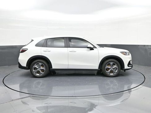 Certified 2026 Honda HR-V LX image 20