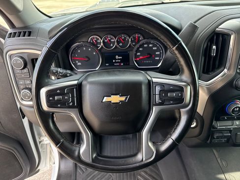 Used 2023 Chevrolet Silverado 2500 LT w/ Convenience Package image 15
