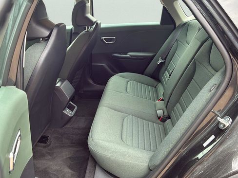 Used 2025 Kia K4 EX FWD image 20