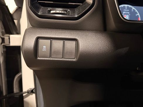 Used 2025 Honda Pilot Sport image 15