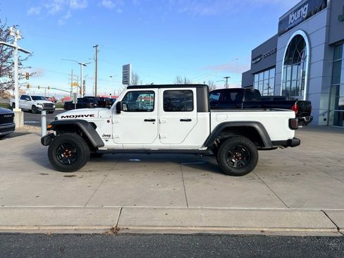 Used 2023 Jeep Gladiator Mojave w/ Cold Weather Group image 9