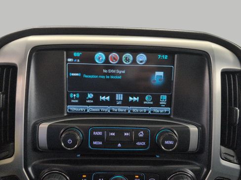 Used 2019 GMC Sierra 2500 SLE w/ SLE Preferred Package AWD/4WD image 7