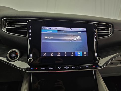 Used 2022 Jeep Wagoneer Series II image 41