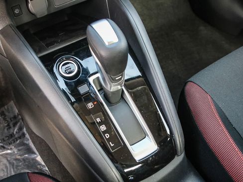 New 2025 Nissan Versa SR w/ Trunk Package FWD image 21