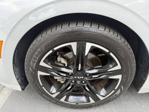 Certified 2022 Kia K5 GT-Line FWD image 36