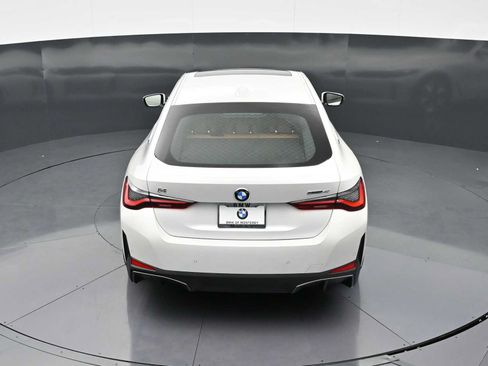 New 2026 BMW i4 eDrive40 w/ Premium Package RWD image 22