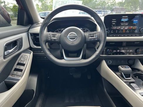 Used 2021 Nissan Rogue SL w/ Premium Package FWD image 14