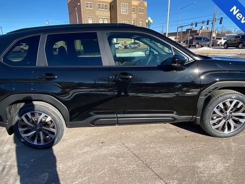 Used 2026 Subaru Forester Touring AWD/4WD image 4