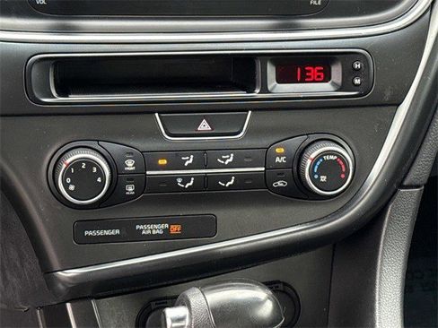 Used 2015 Kia Optima LX image 20