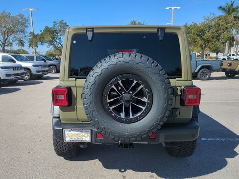 New 2026 Jeep Wrangler Unlimited Rubicon 392 w/ Quick Order Package 27X Moab AWD/4WD image 6