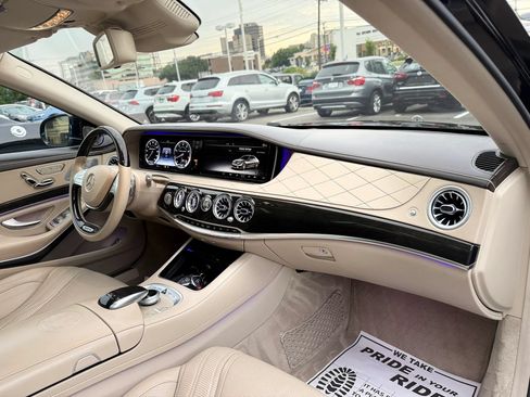 Used 2015 Mercedes-Benz S 63 AMG 4MATIC Sedan image 40