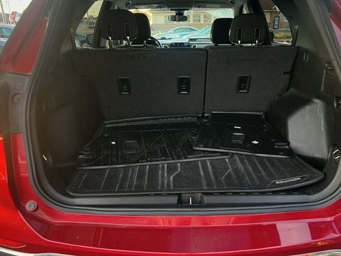 Used 2020 Chevrolet Equinox LT image 11