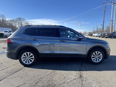 Used 2019 Volkswagen Tiguan SE w/ 3rd Row Seat Package image 8