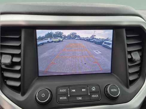 Used 2017 GMC Acadia SLE w/ Driver Alert Package I FWD image 26