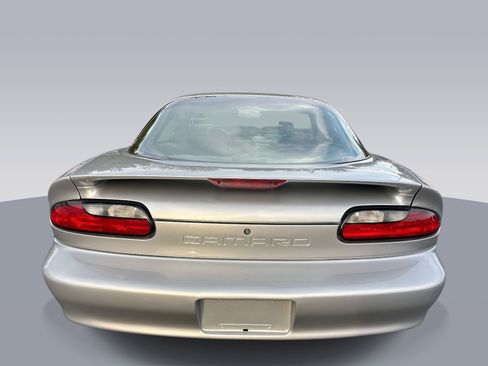 Used 1993 Chevrolet Camaro LT image 3